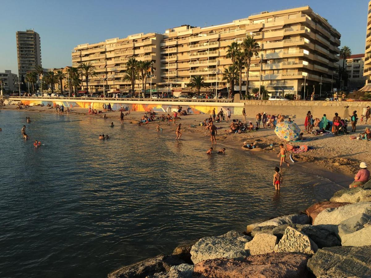Argentine T2 De 55M2 Tout Confort En Bord De Plage Saint-Raphael  Exterior photo